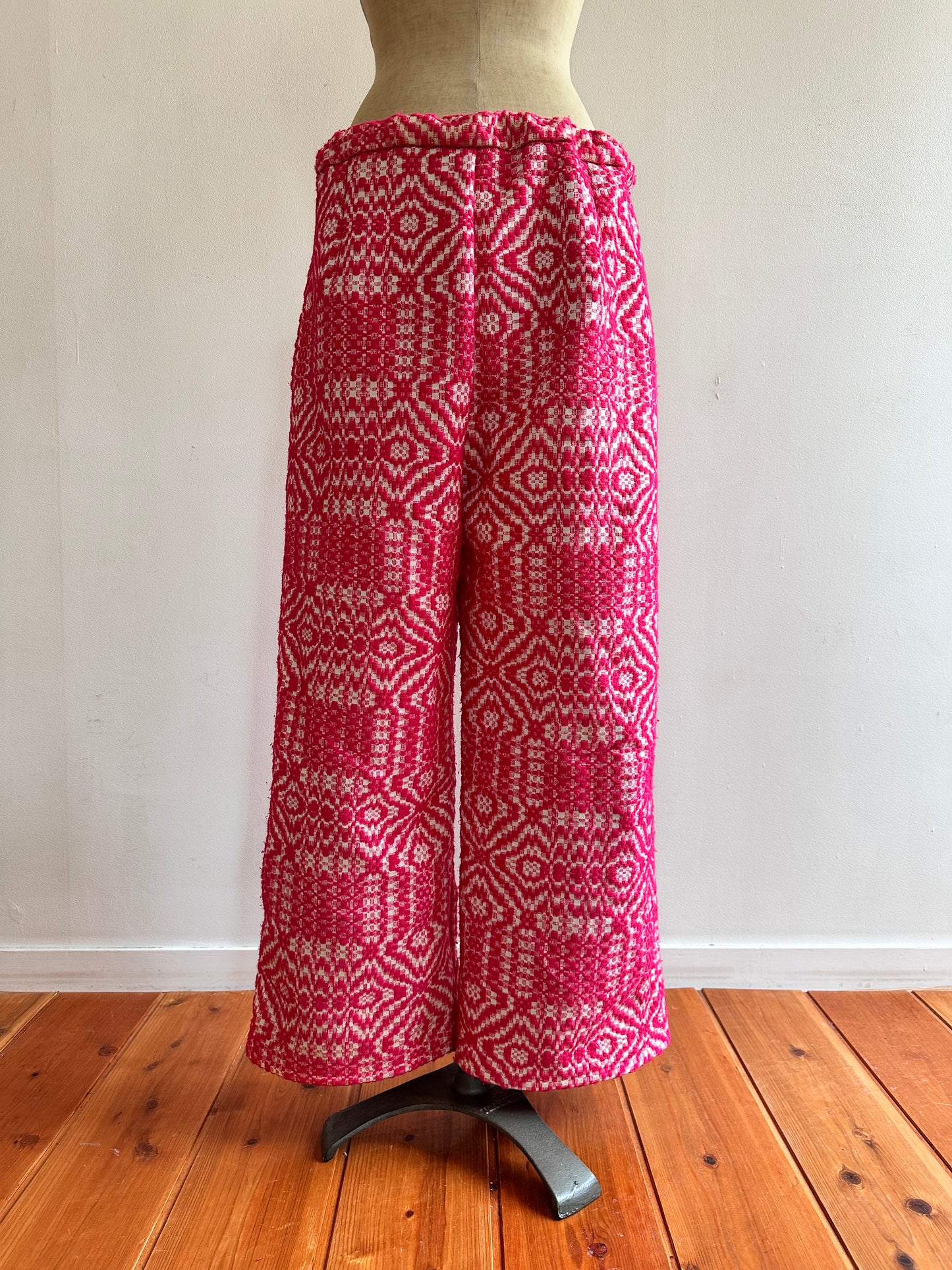 old coverlet tuck wide pants / pink × white