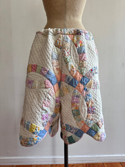 old quilt tuck short pants