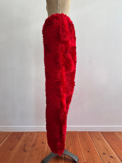 old fur pants /red