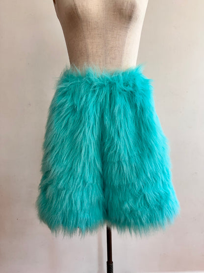 old fur short pants / turquoise
