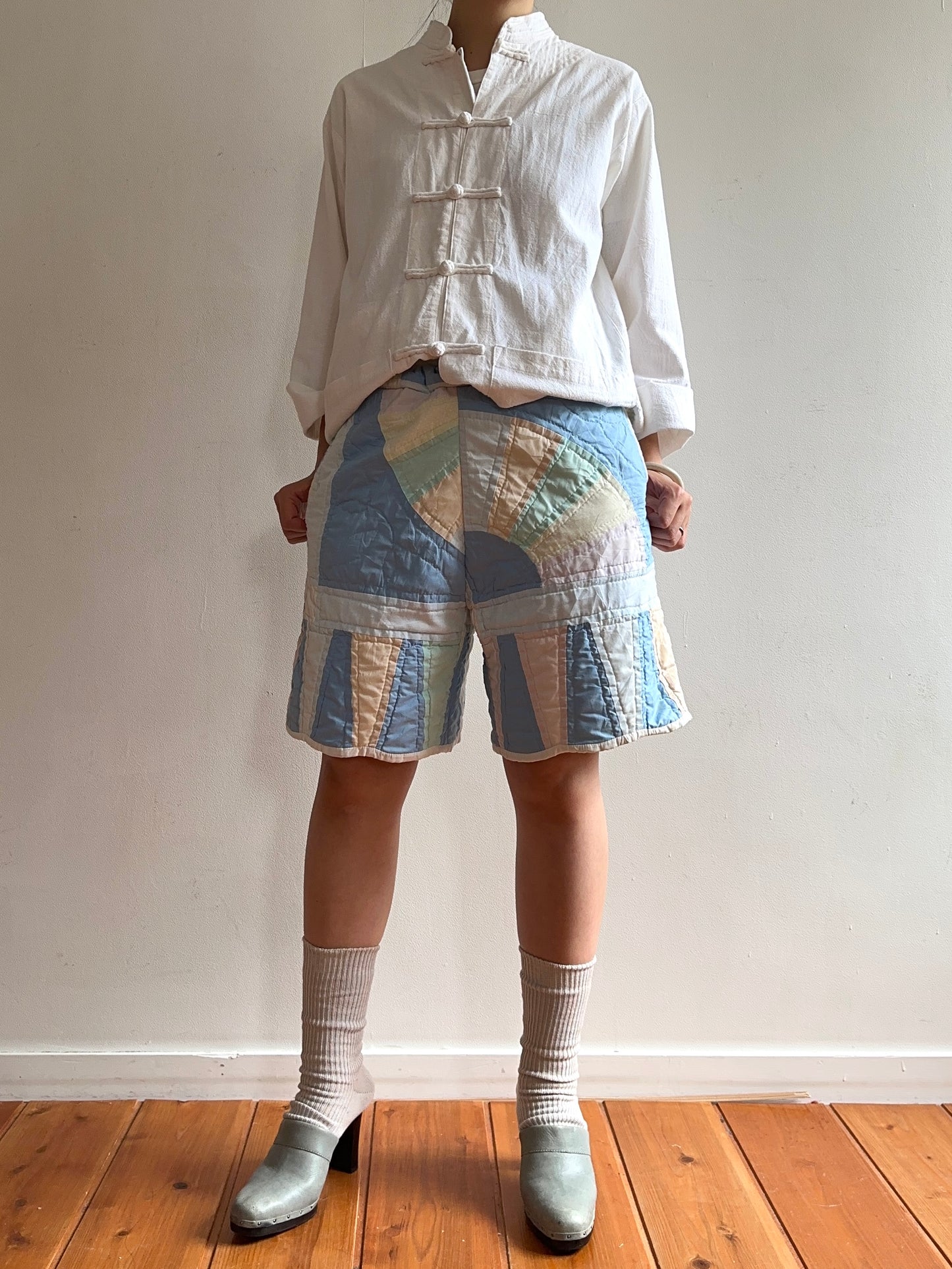 old quilt short pants