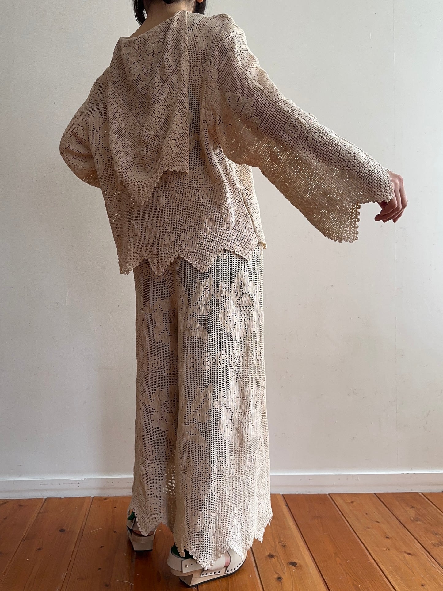 old crochet lace many tuck pants