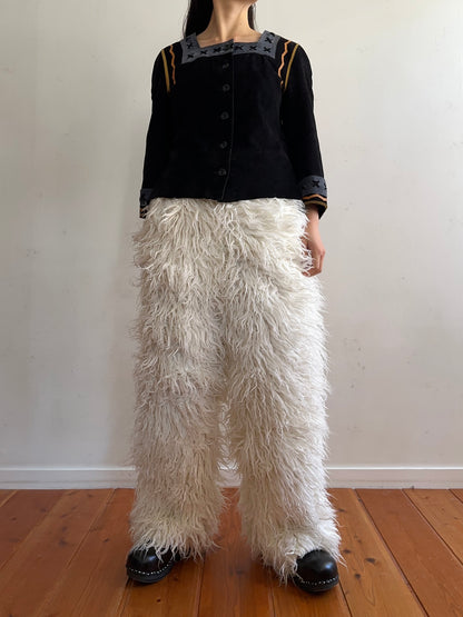 old fur pants / polar bear