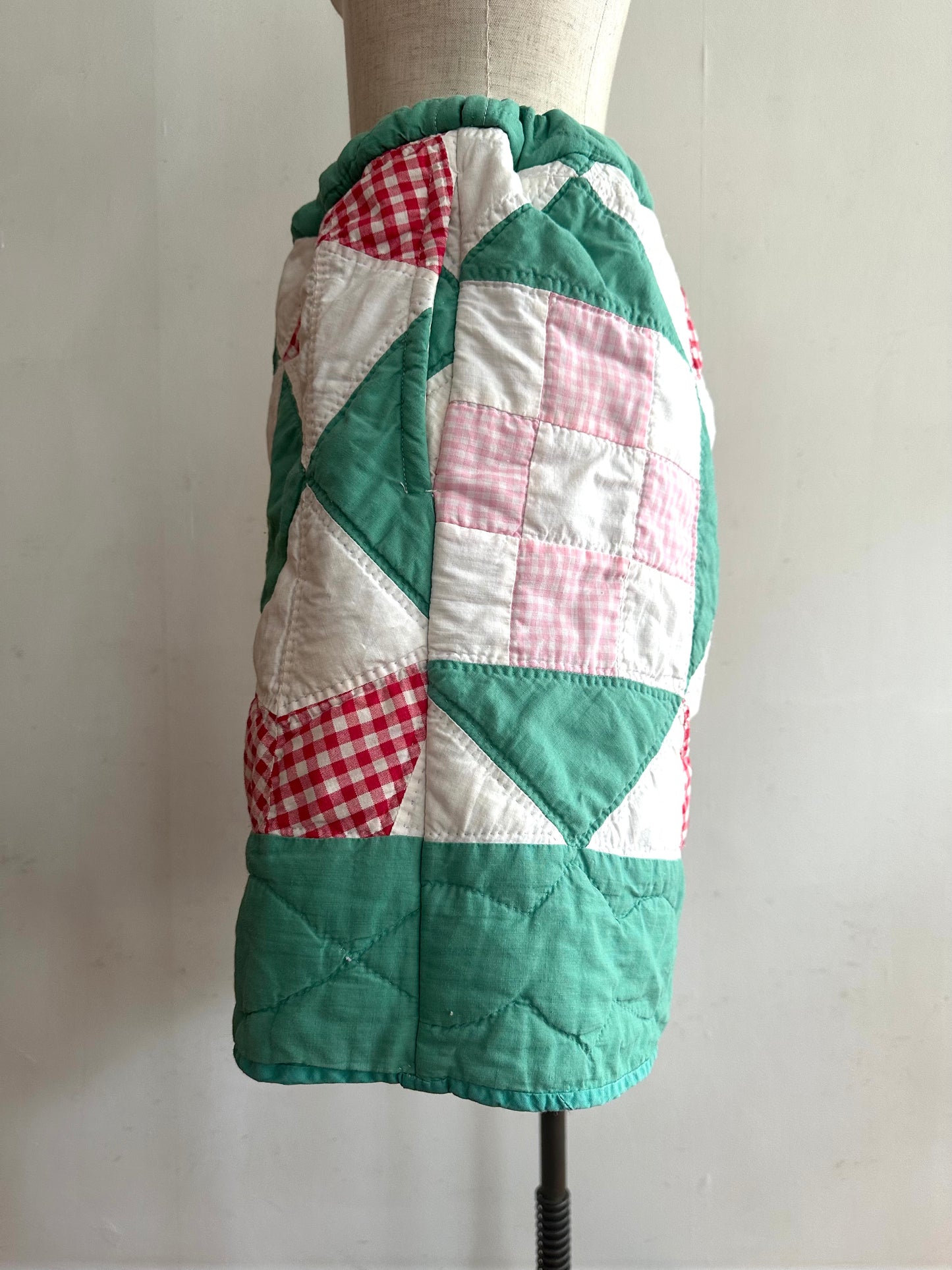 old quilt short pants