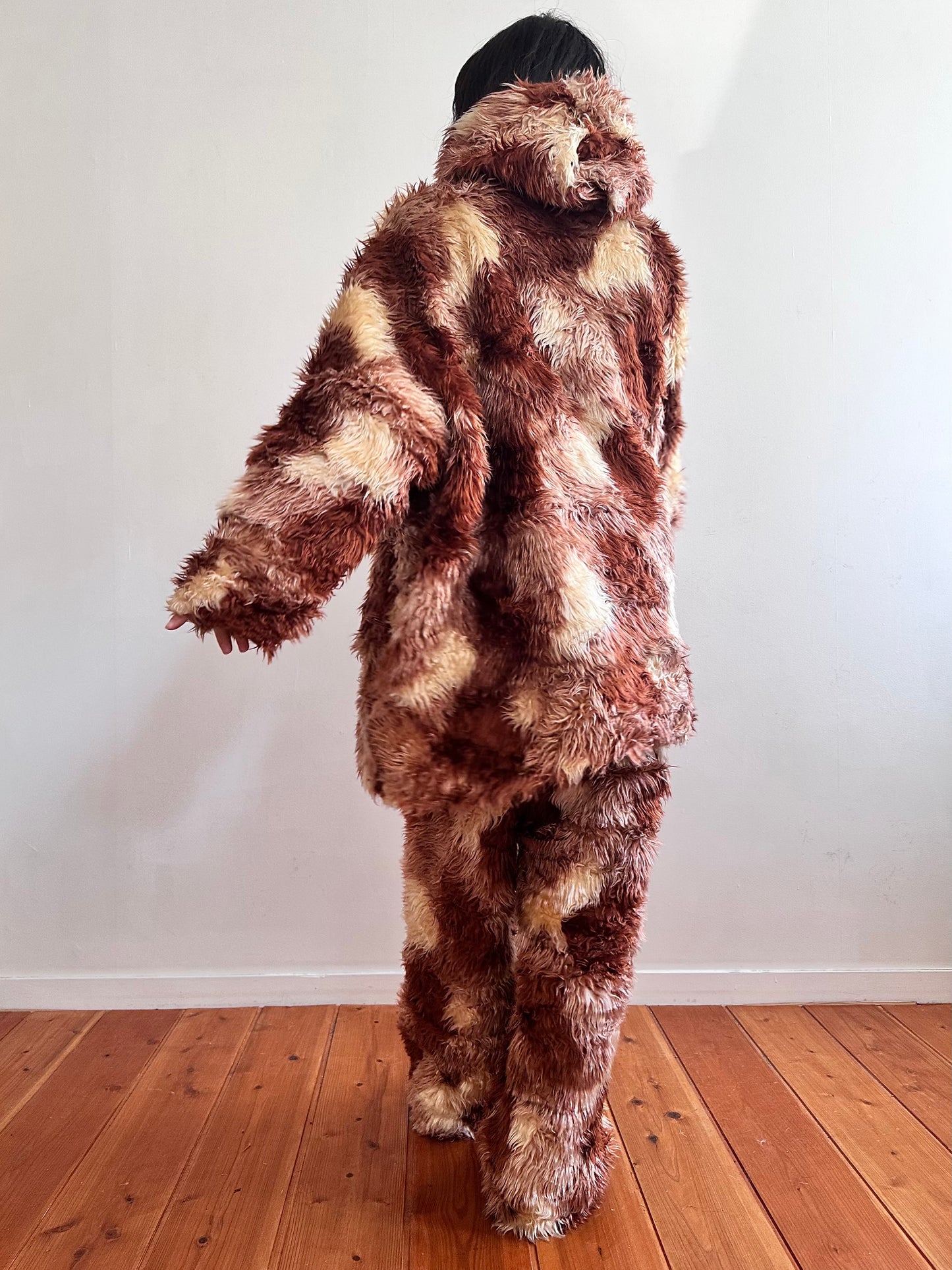 old fur parka / pudding