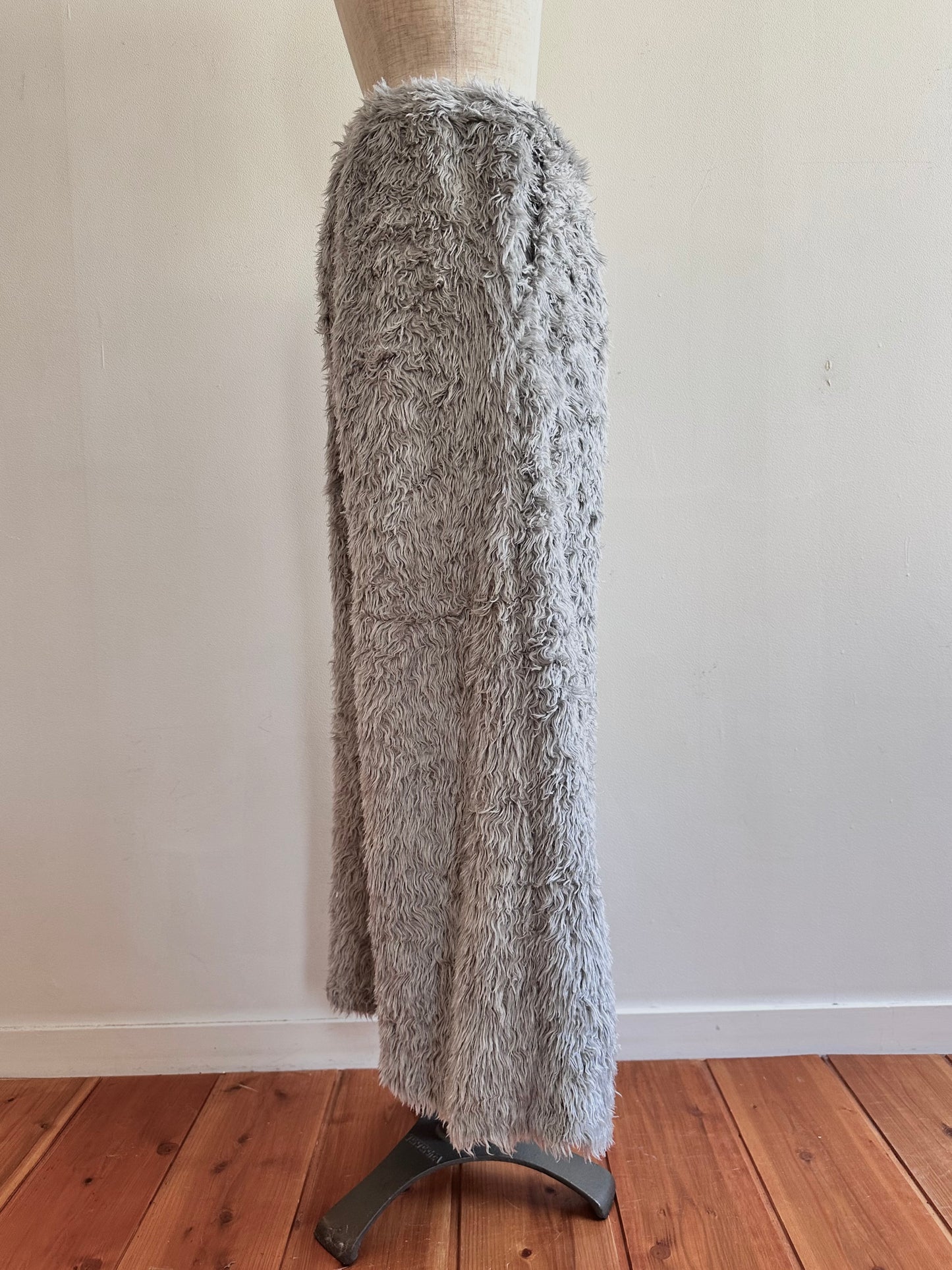 old fur wide pants / silver
