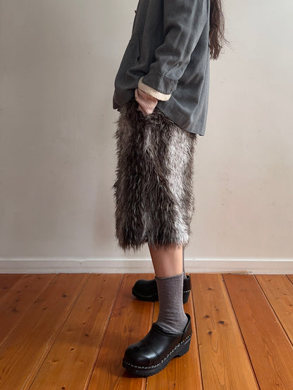 old fur half pants / silver× grayish brown