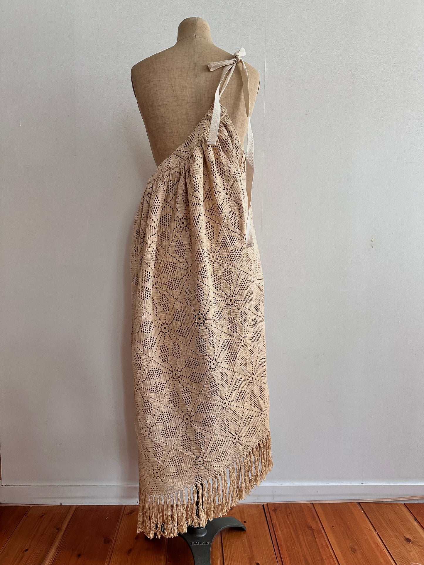 old lace gather skirt