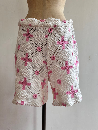 old crochet lace short pants