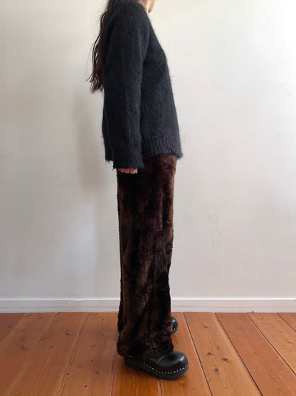 old fur pants / dark brown stripe
