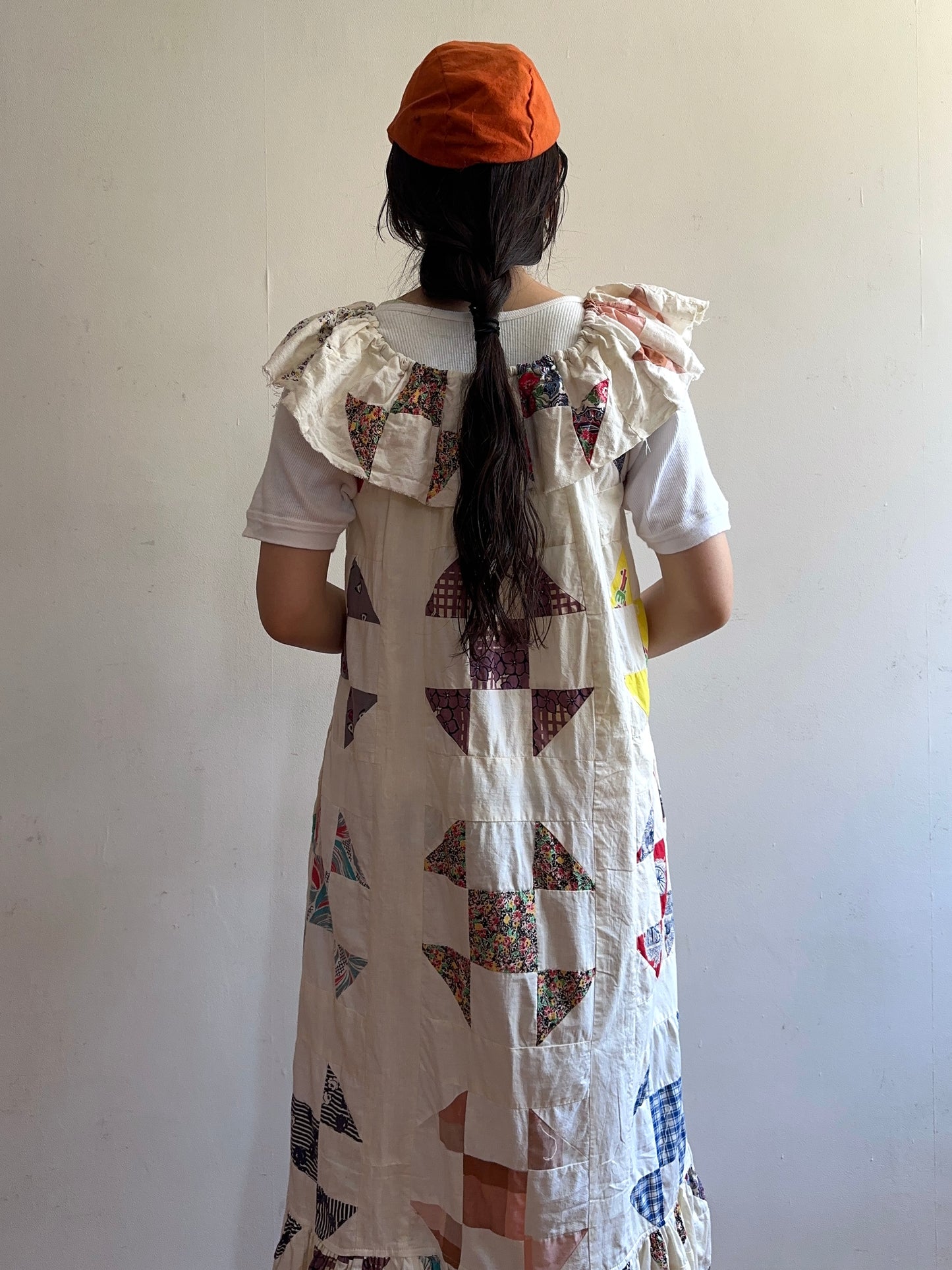 old quilt top frill dress / white
