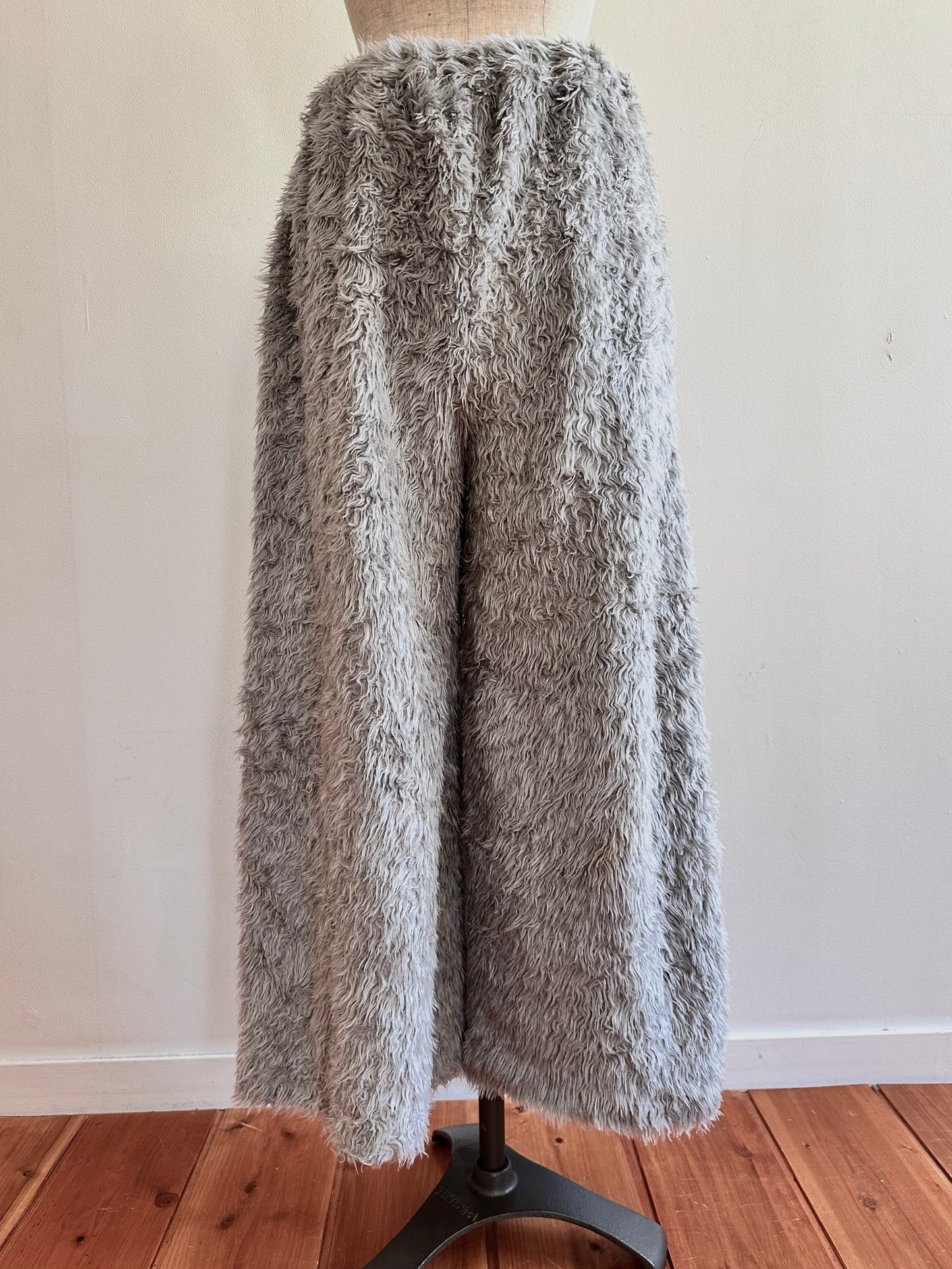 old fur wide pants / silver