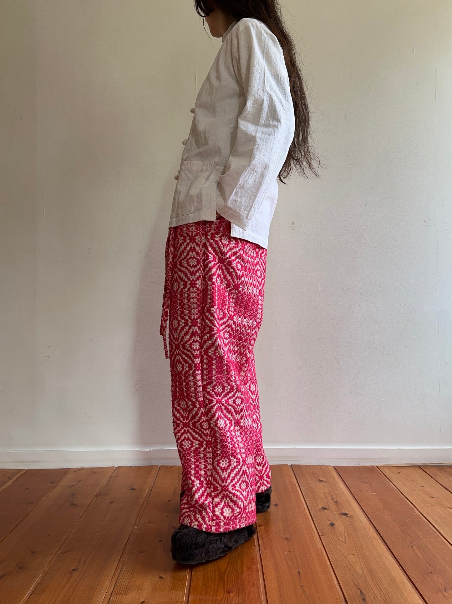 old coverlet tuck wide pants / pink × white
