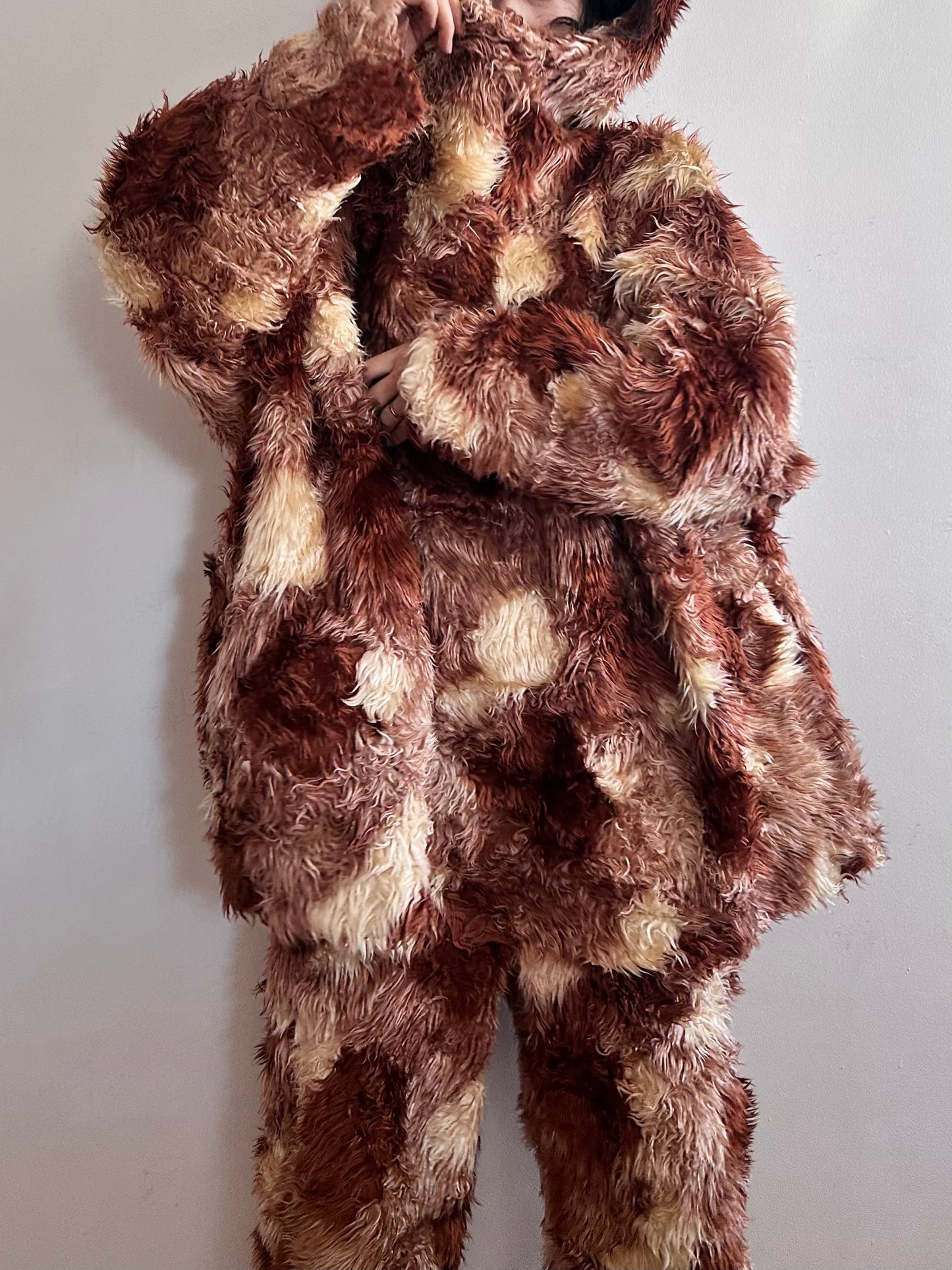 old fur parka / pudding