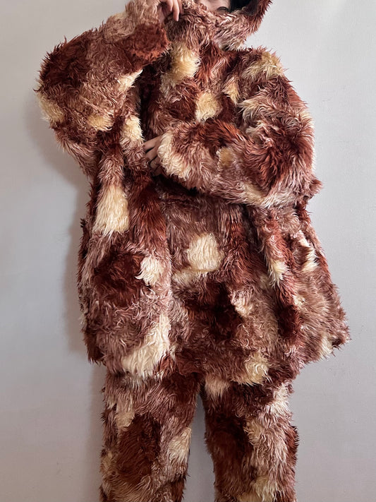 old fur parka / pudding