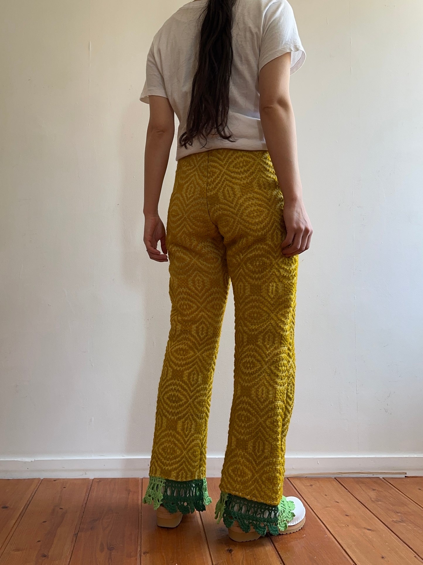old coverlet slim flare pants / gold