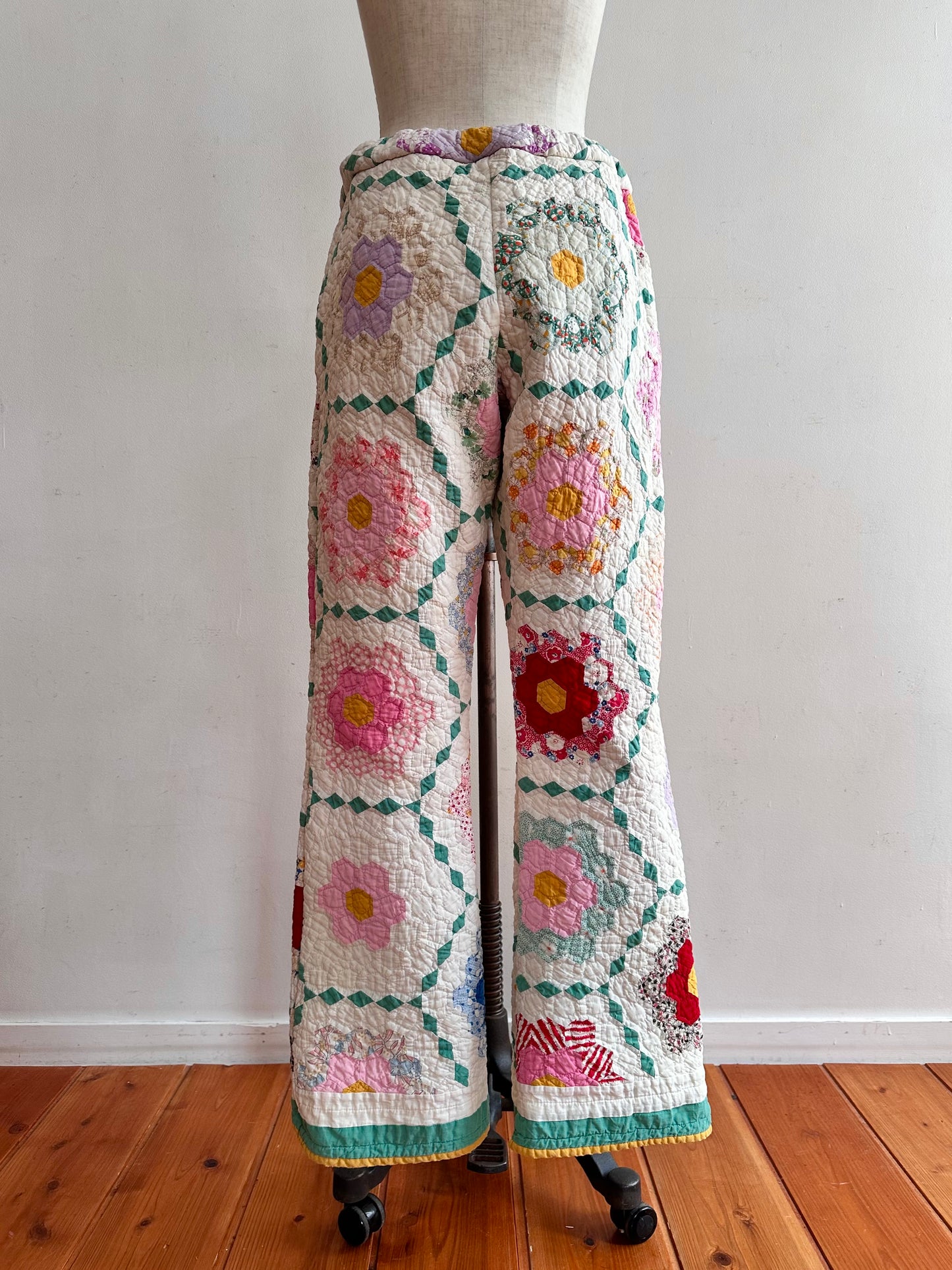 old quilt slim flare pants