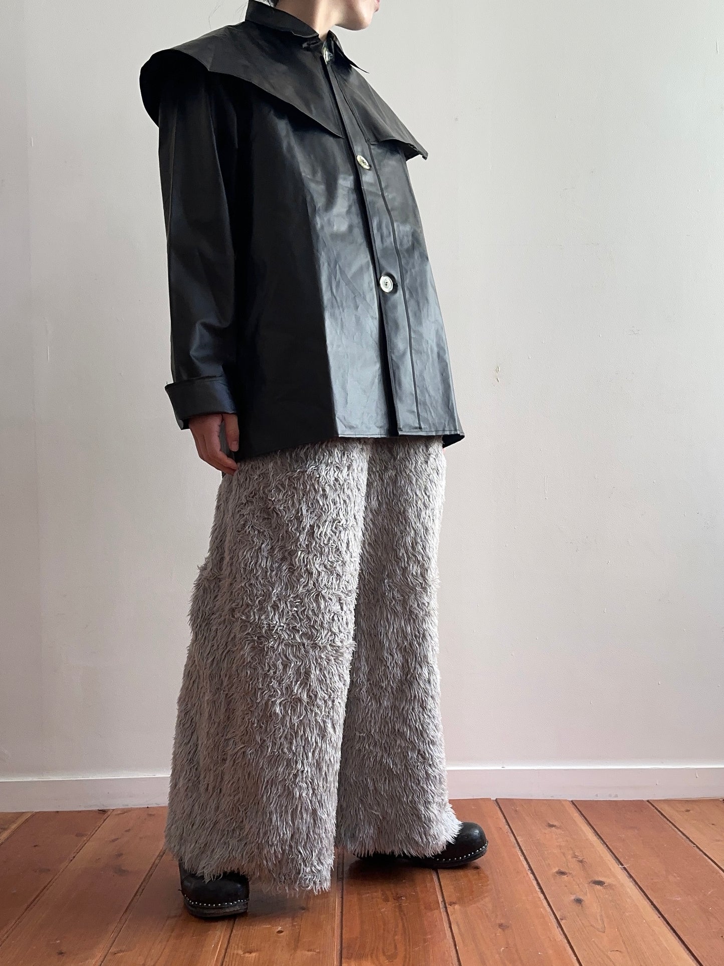 old fur wide pants / silver