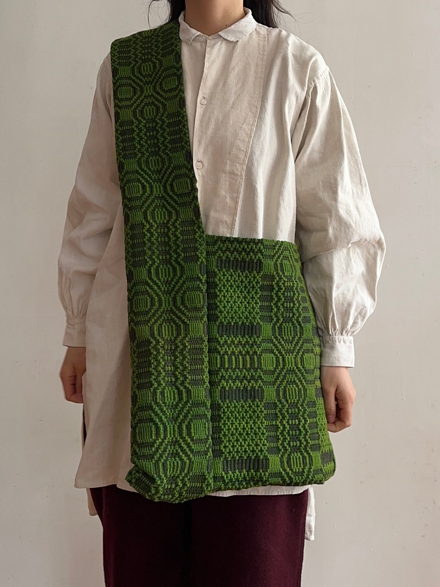 old coverlet monk bag / green