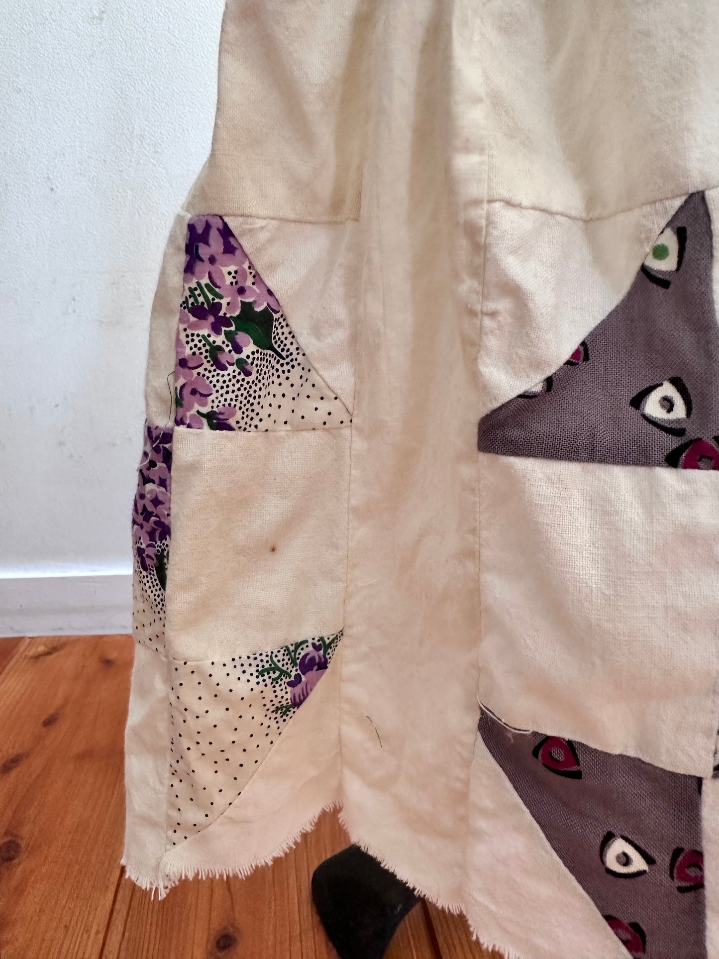 old quilt top frill dress / white