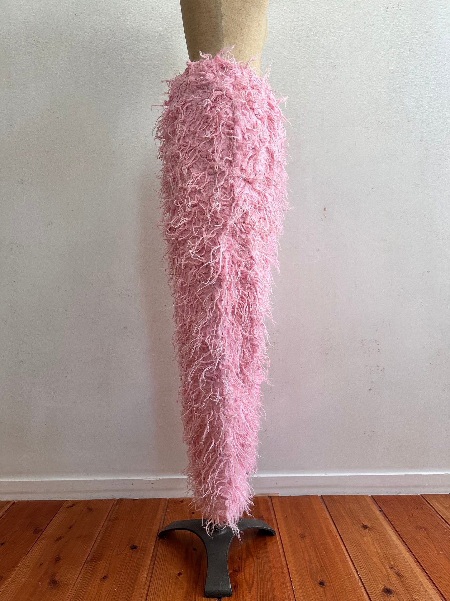 old fur pants / pink