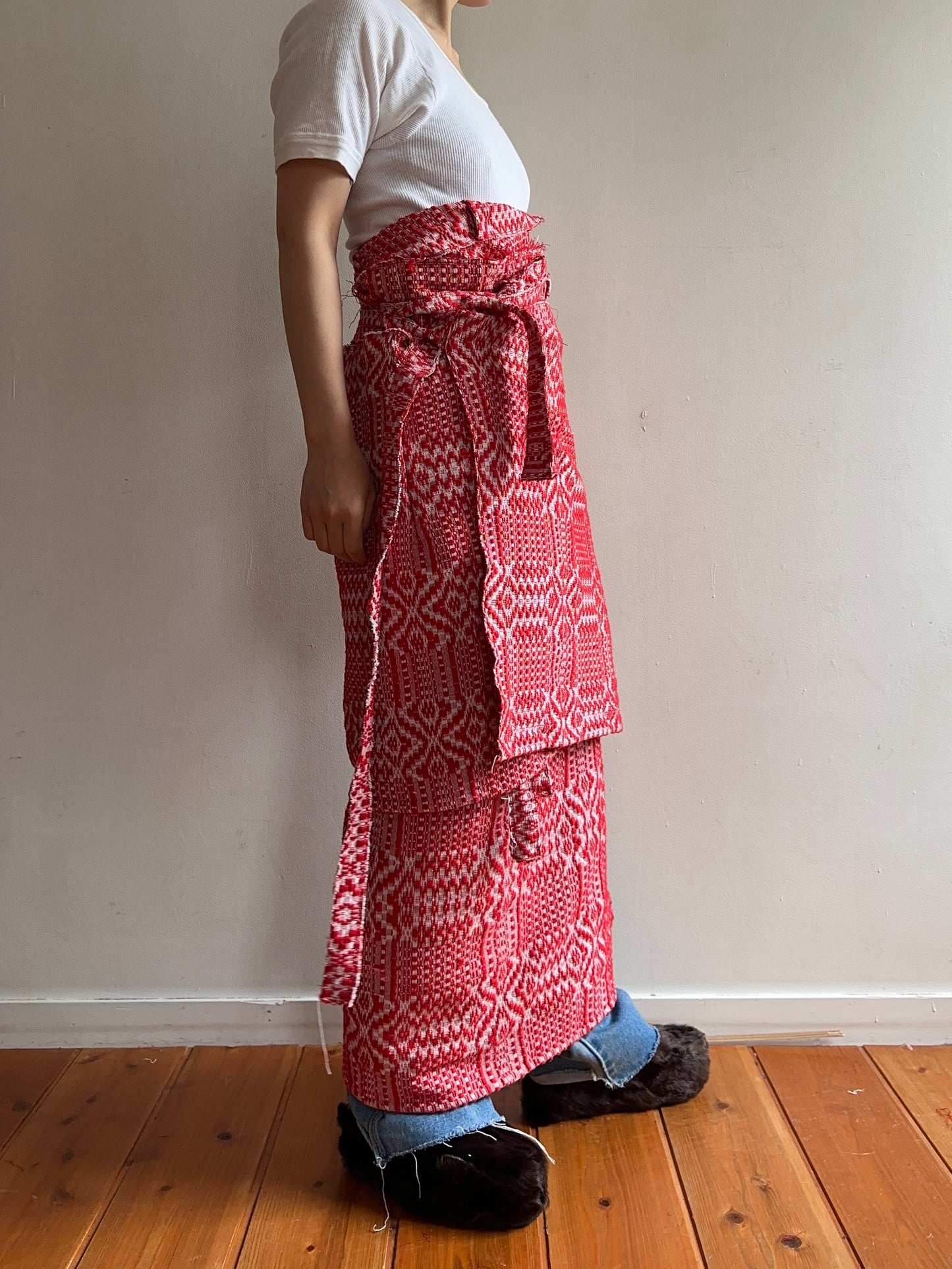 old coverlet wrap long skirt / red