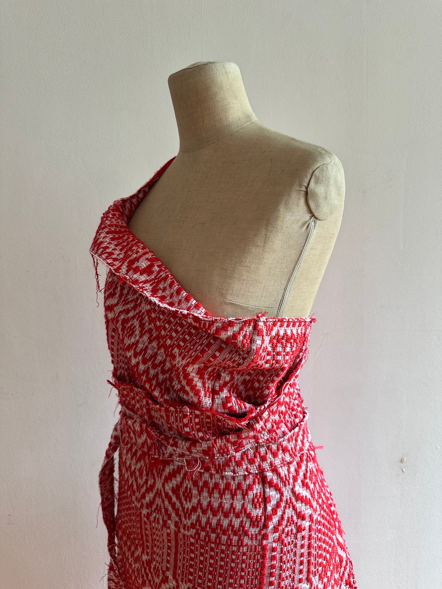 old coverlet wrap long skirt / red