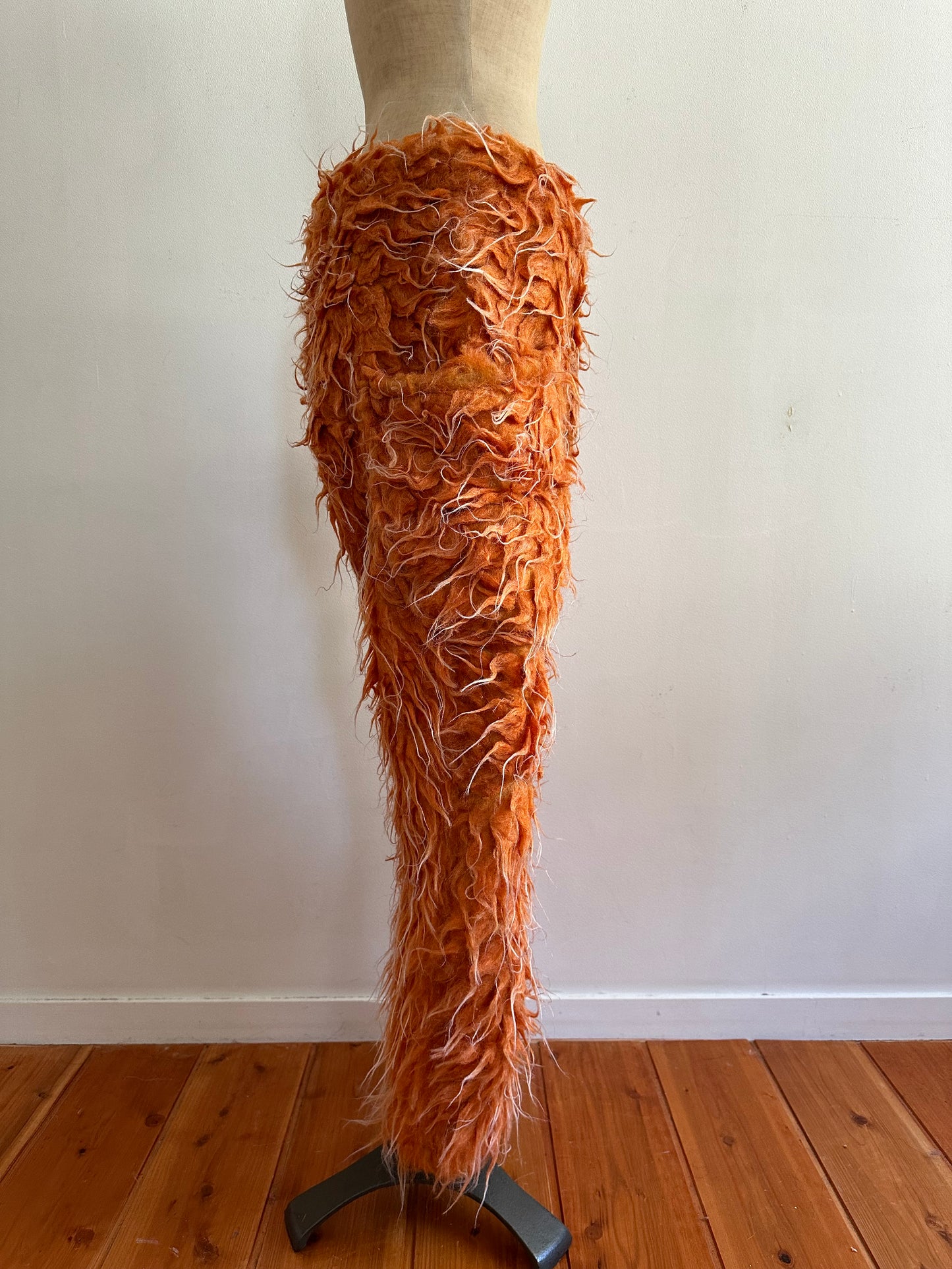 old fur slim pants /orange