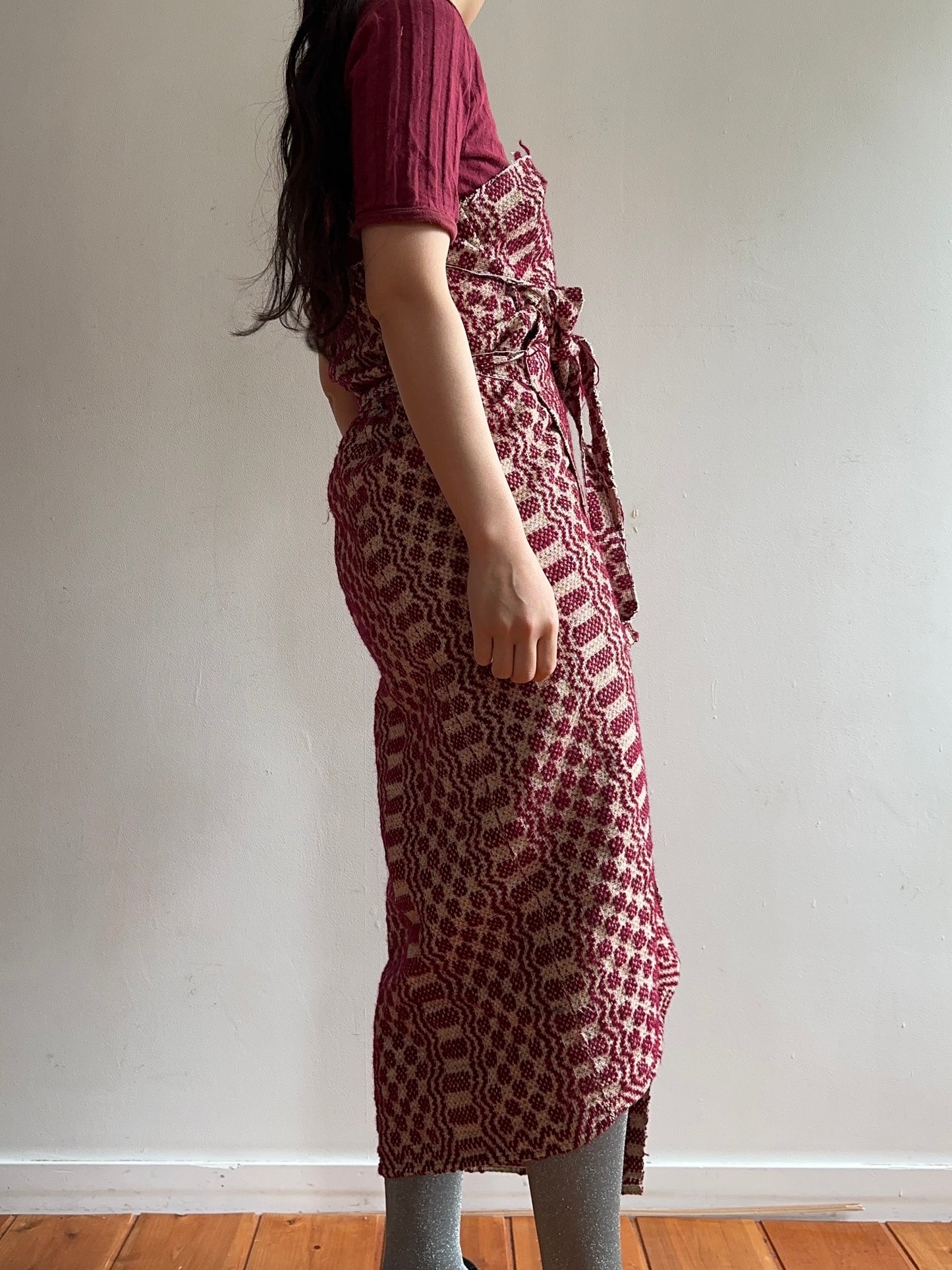 old coverlet wrap long skirt / bordeaux