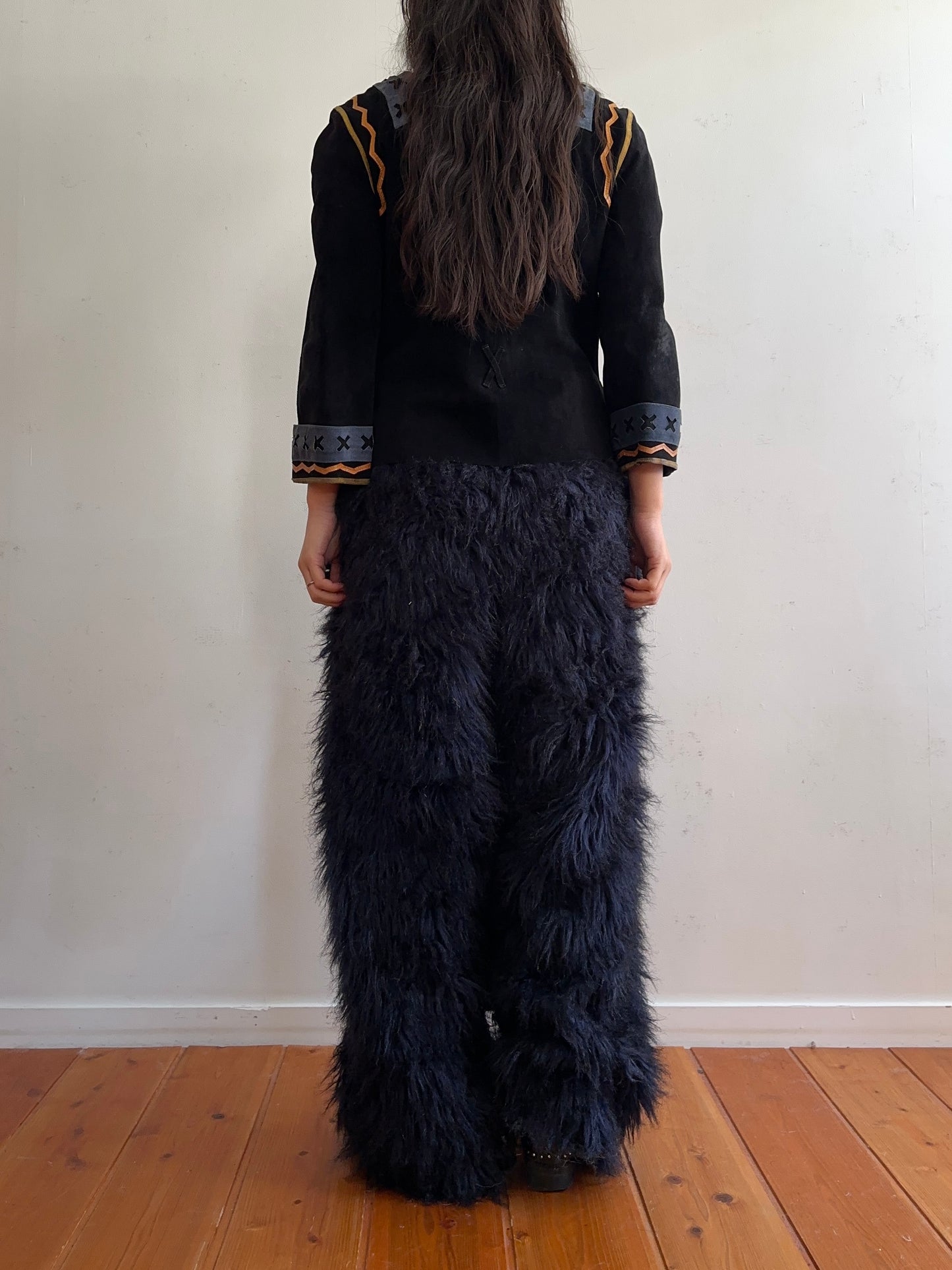 old fur pants / navy