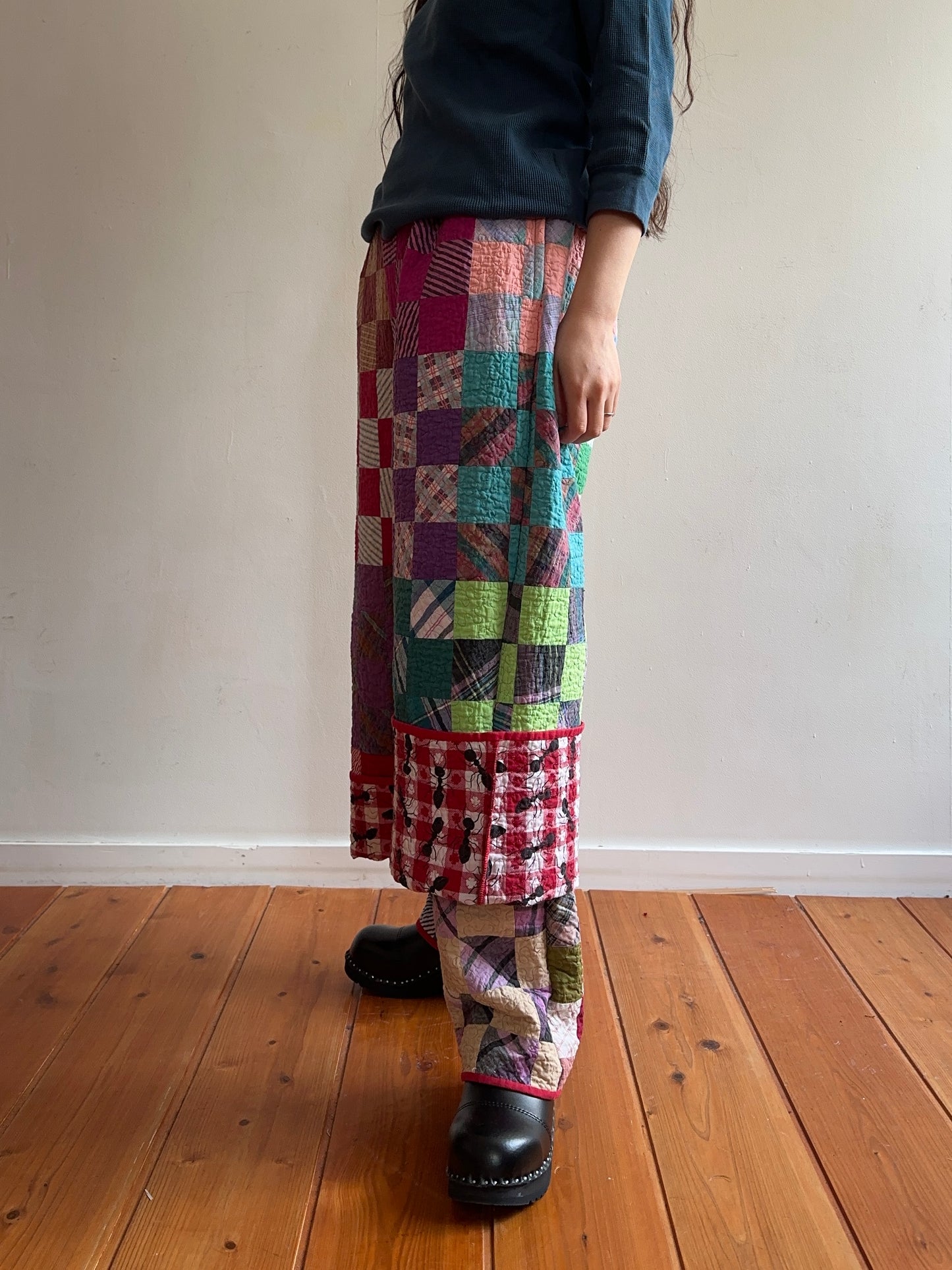 old quilt tuck wide pants
