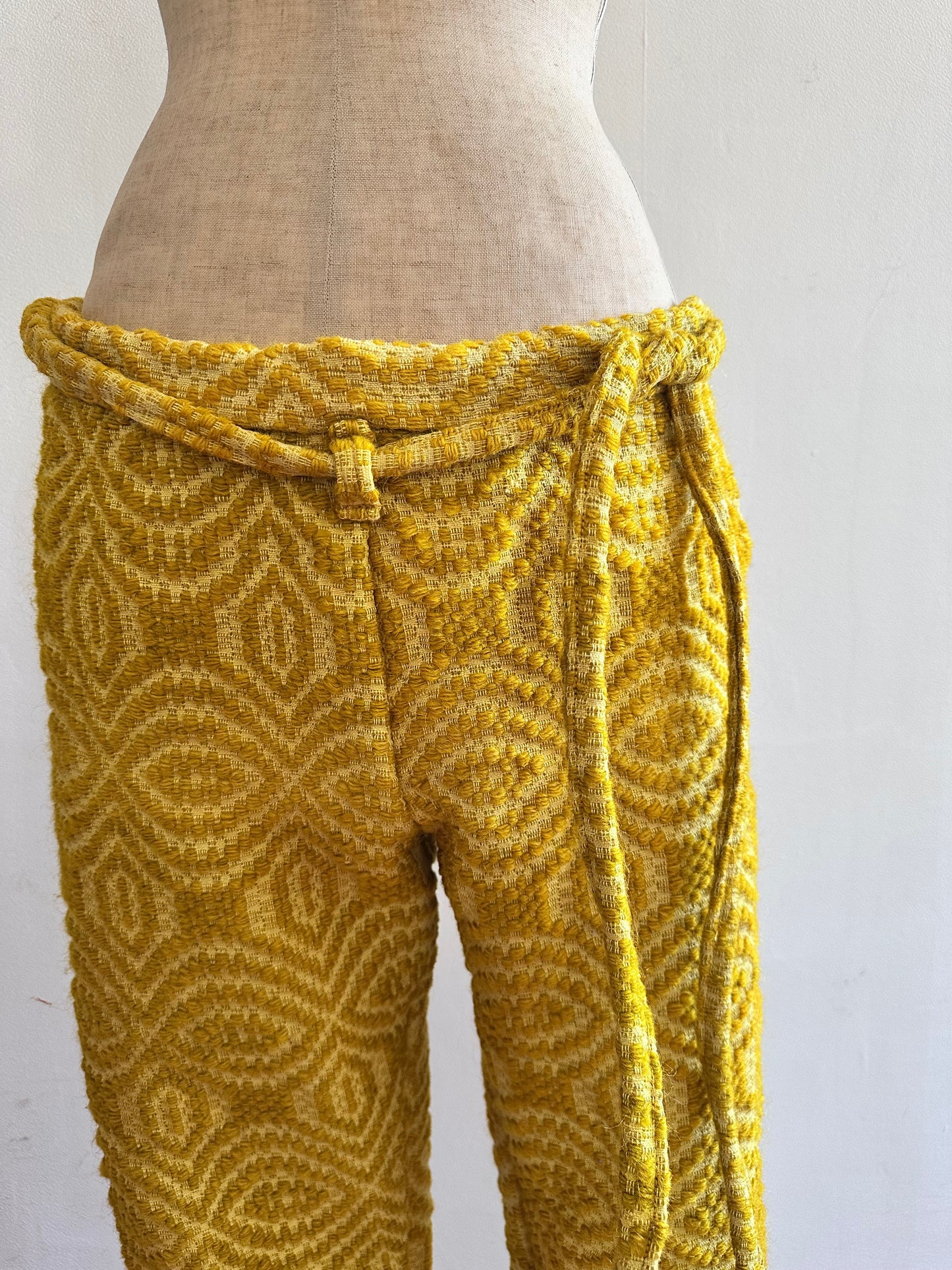 old coverlet slim flare pants / gold