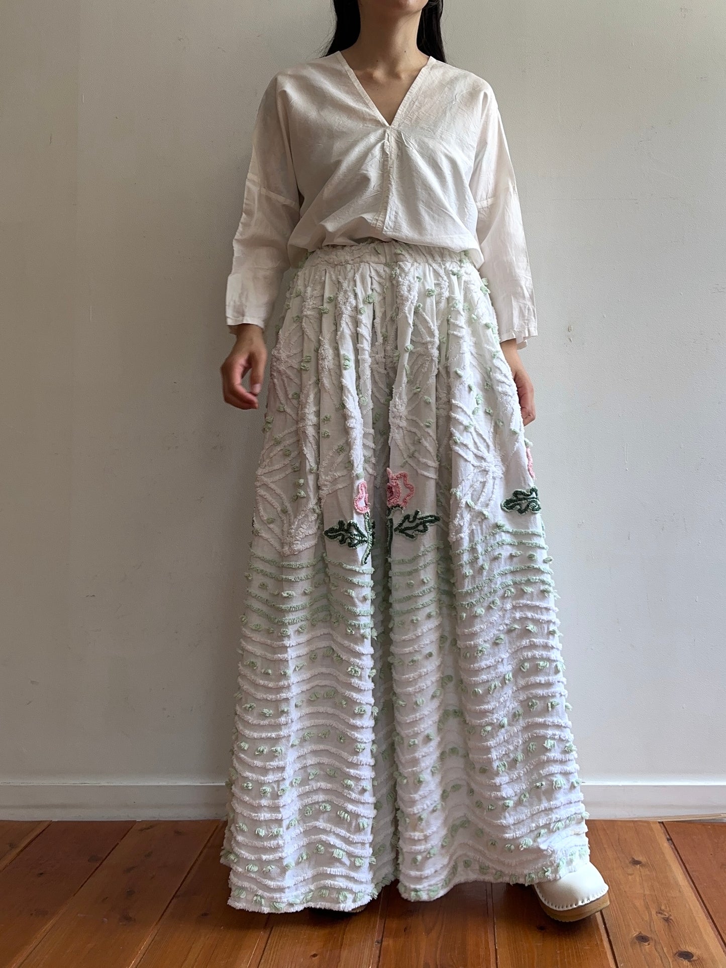 old chenille many tuck pants / muscat