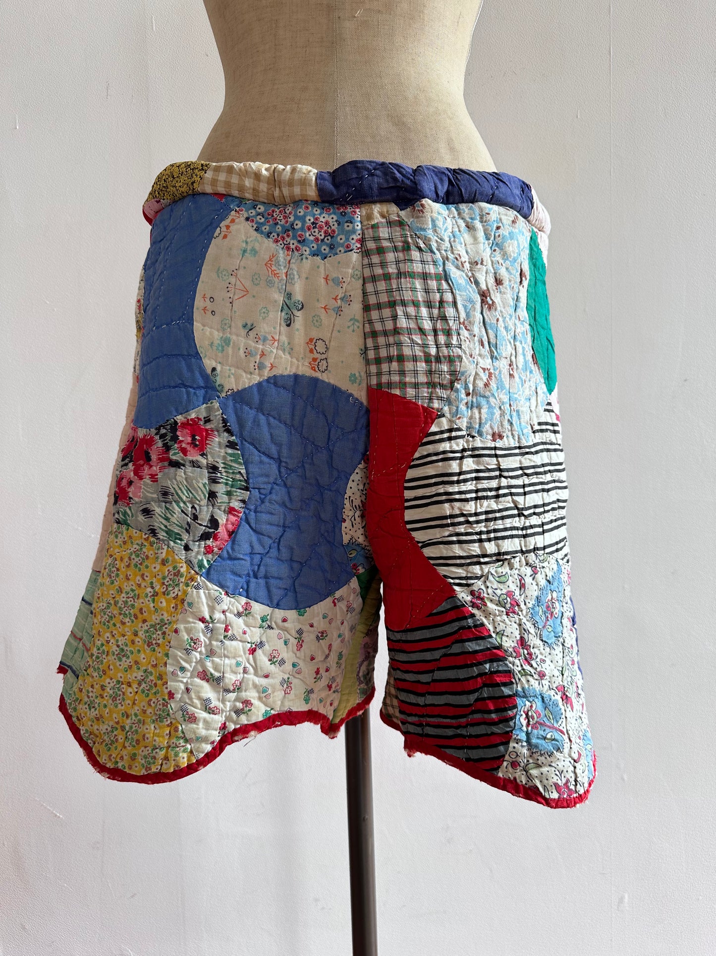 antique quilt short pants