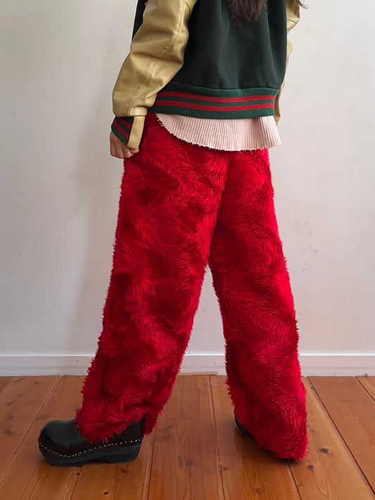 old fur pants /red