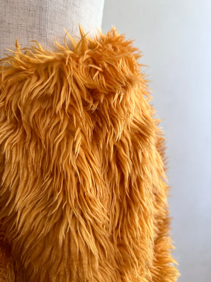 old fur short pants / marigold