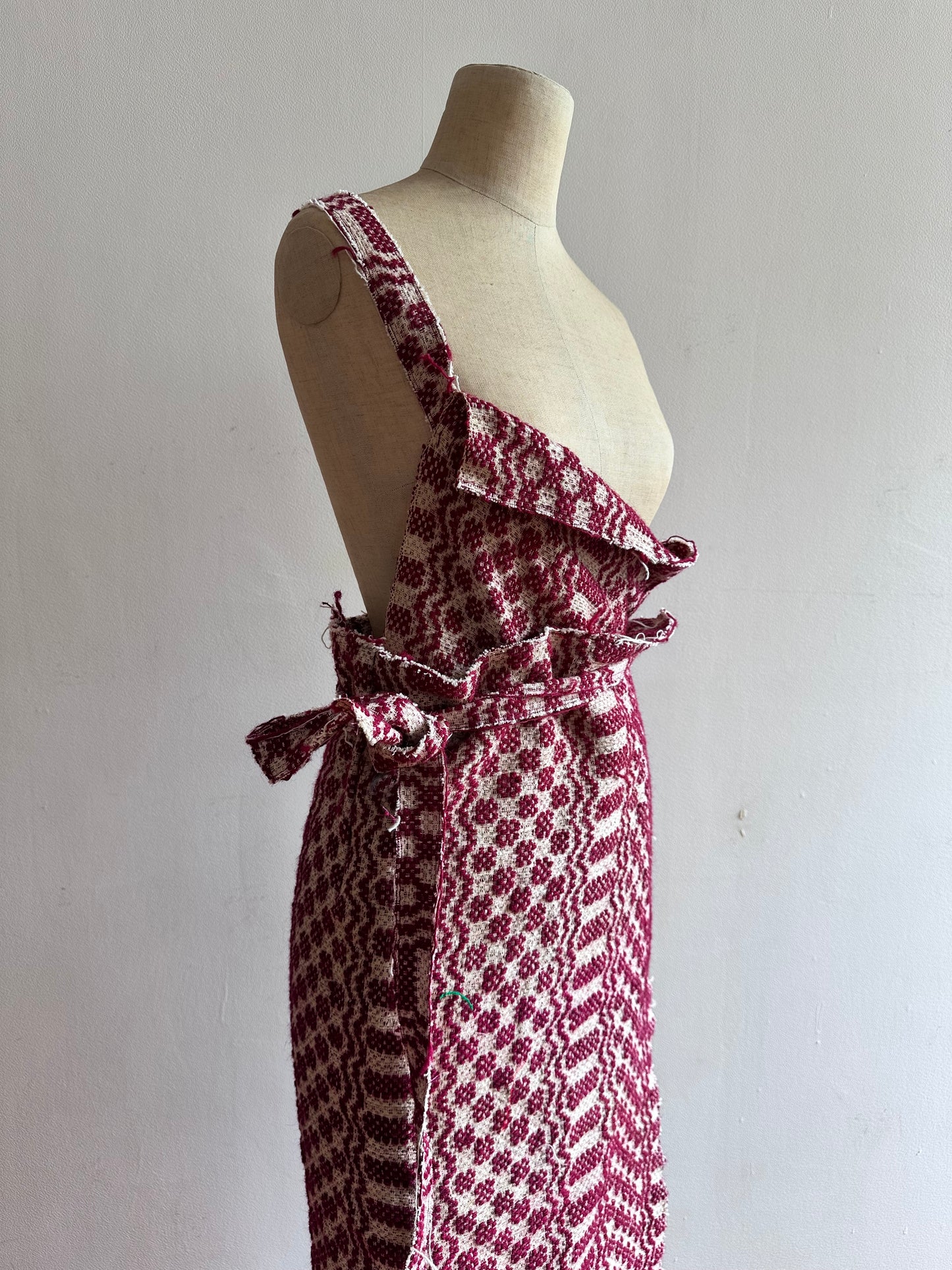 old coverlet wrap long skirt / bordeaux