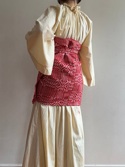 old coverlet wrap short skirt / red