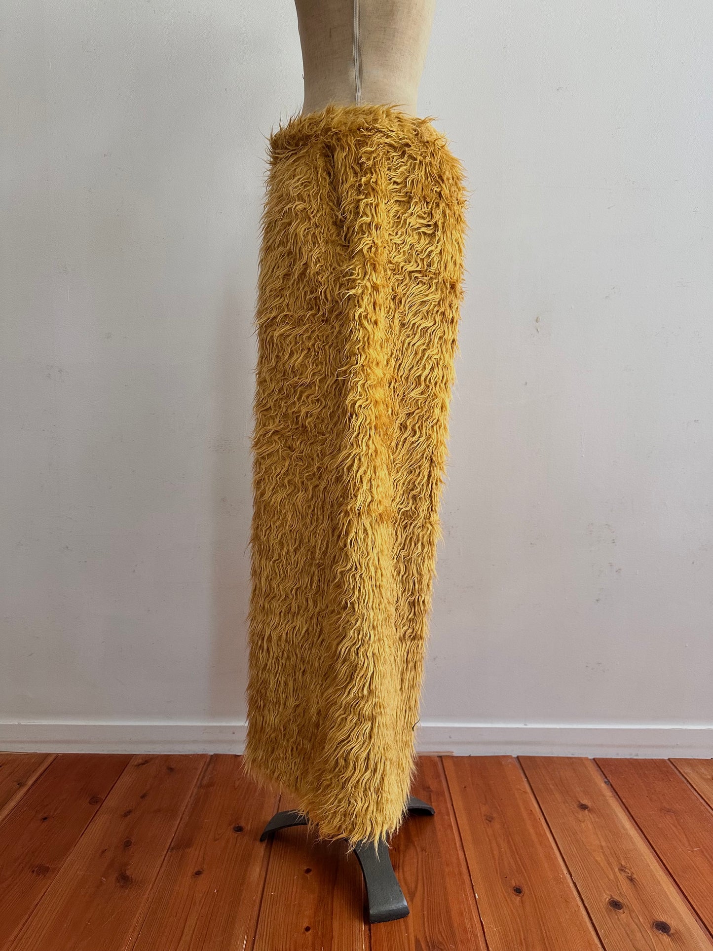 old fur wide pants / mustard