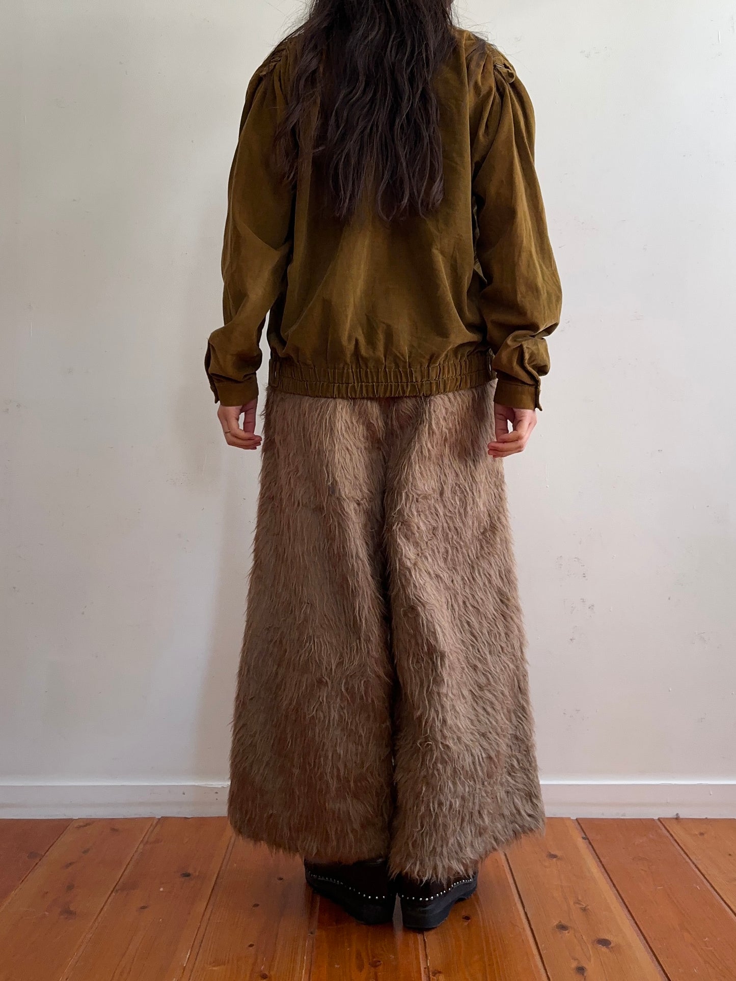 old fur wide pants / mocha