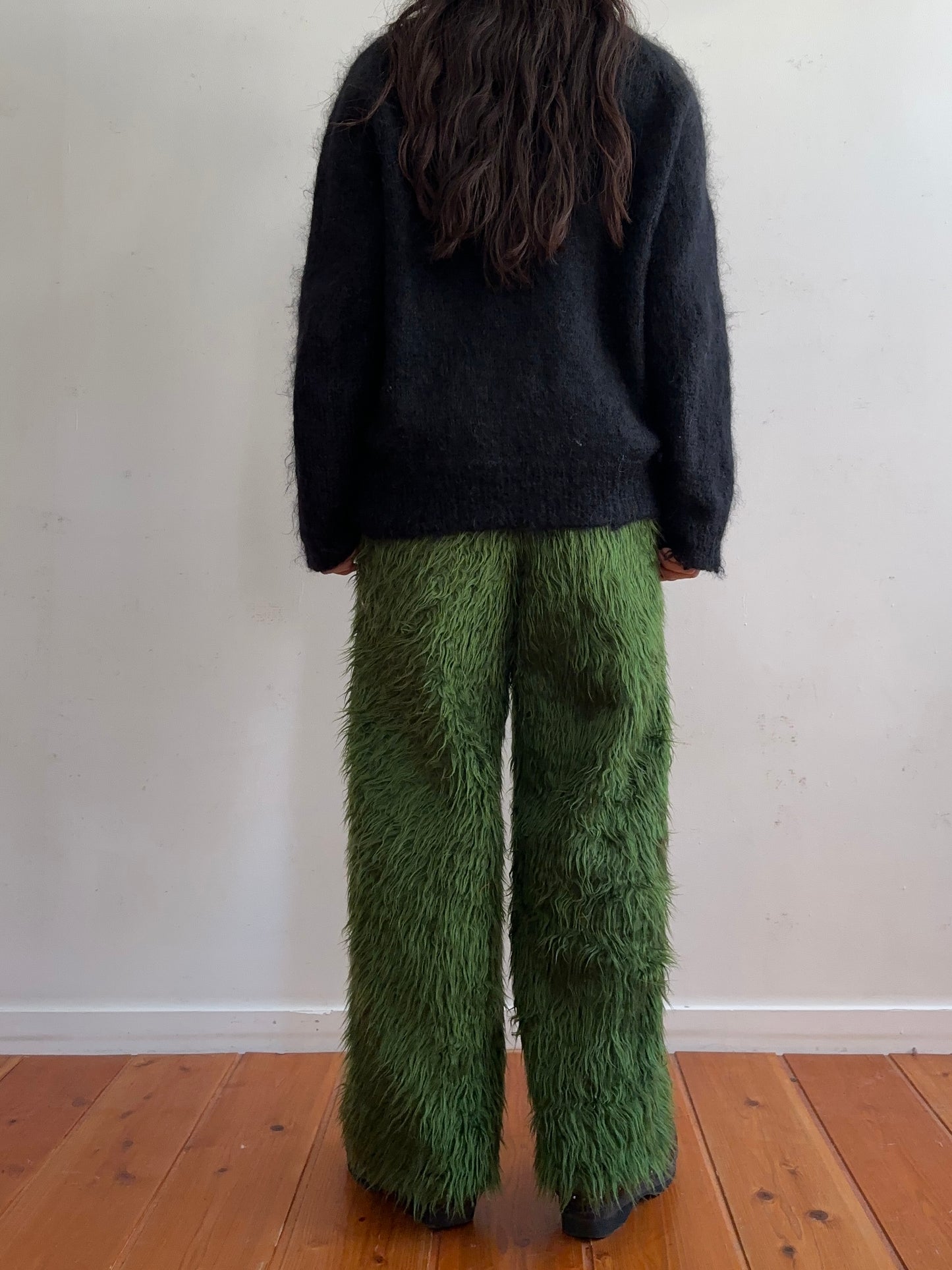 old fur pants / green