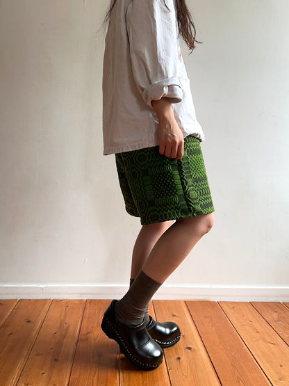 old coverlet short pants / green