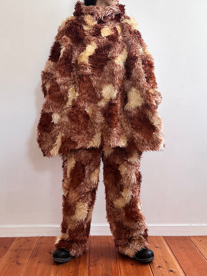 old fur parka / pudding