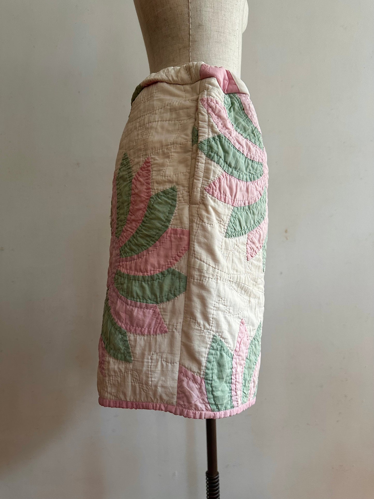 old quilt short pants