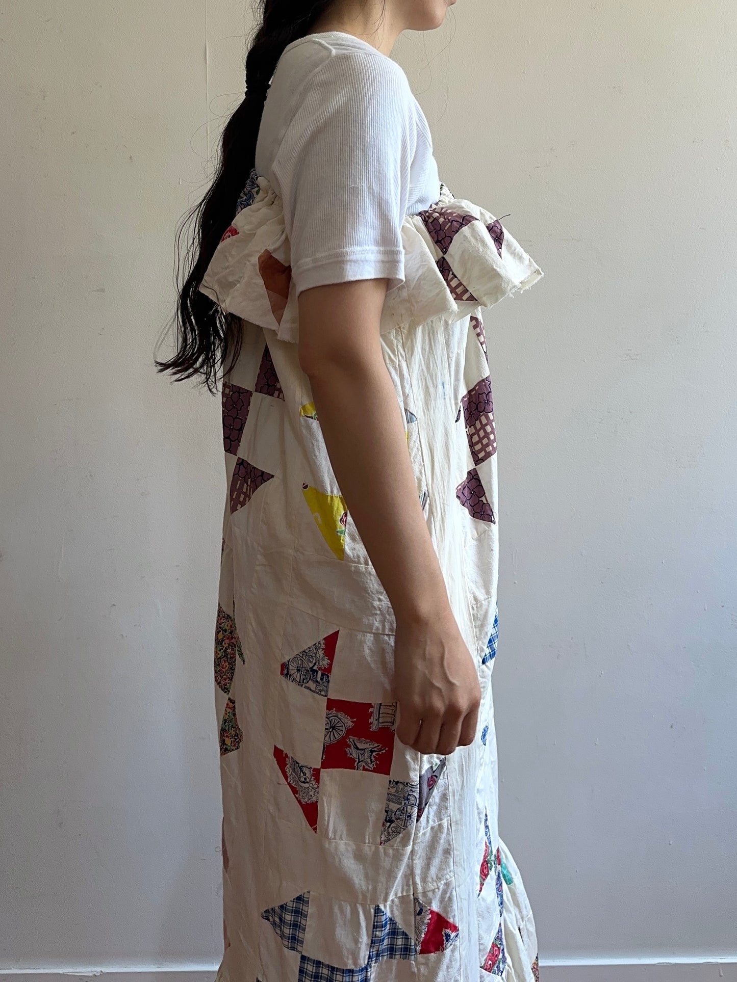 old quilt top frill dress / white