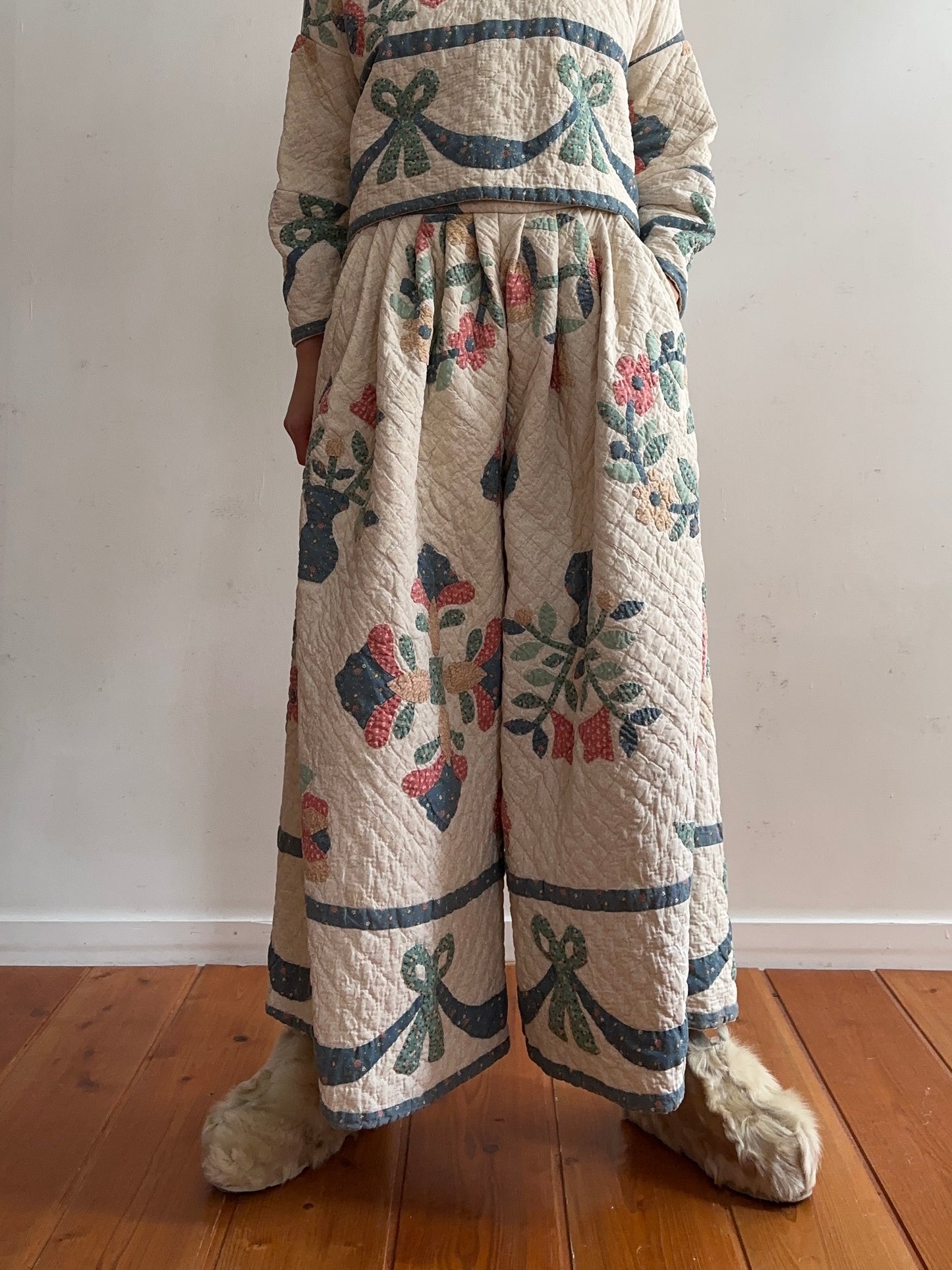 old quilt many tuck pants