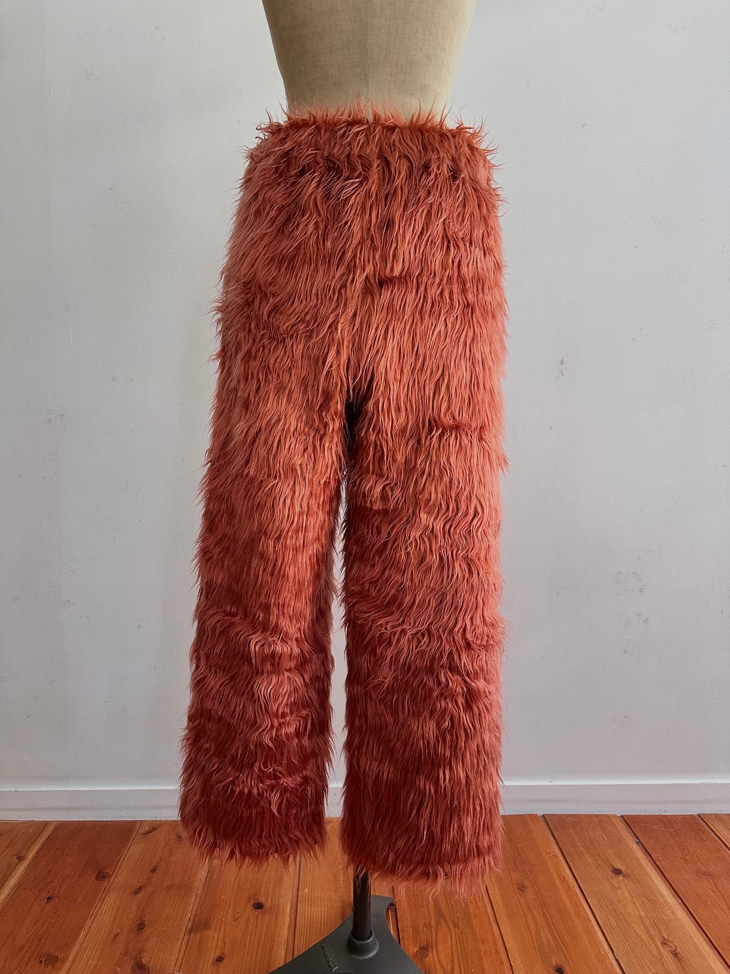 old fur pants /pink brown