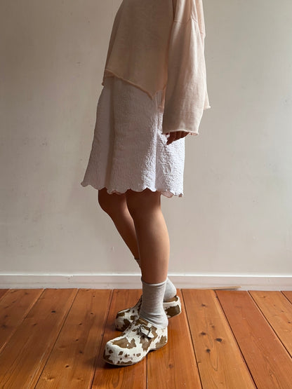 old fabric short pants