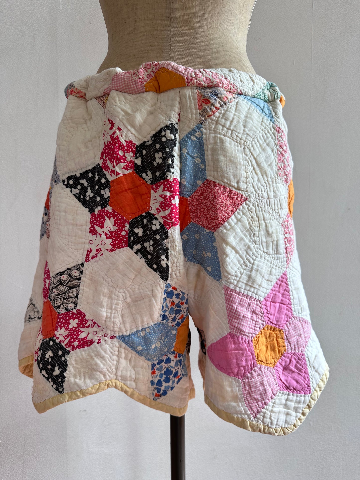 old quilt short pants