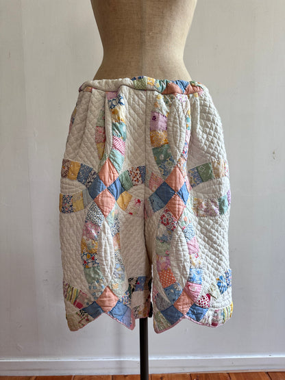 old quilt tuck short pants